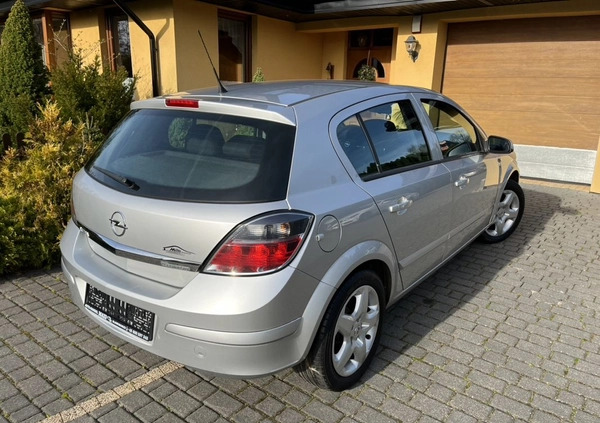 Opel Astra cena 14250 przebieg: 194000, rok produkcji 2007 z Łęczyca małe 379